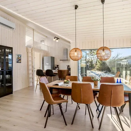 Tatil Evi 3 Bedroom Lovely In Neksø